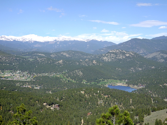 Peak Window Cleaning LLC specializes exclusively in residential window cleaning. We are based out of Evergreen and enjoy living and working in our beautiful mountain community.